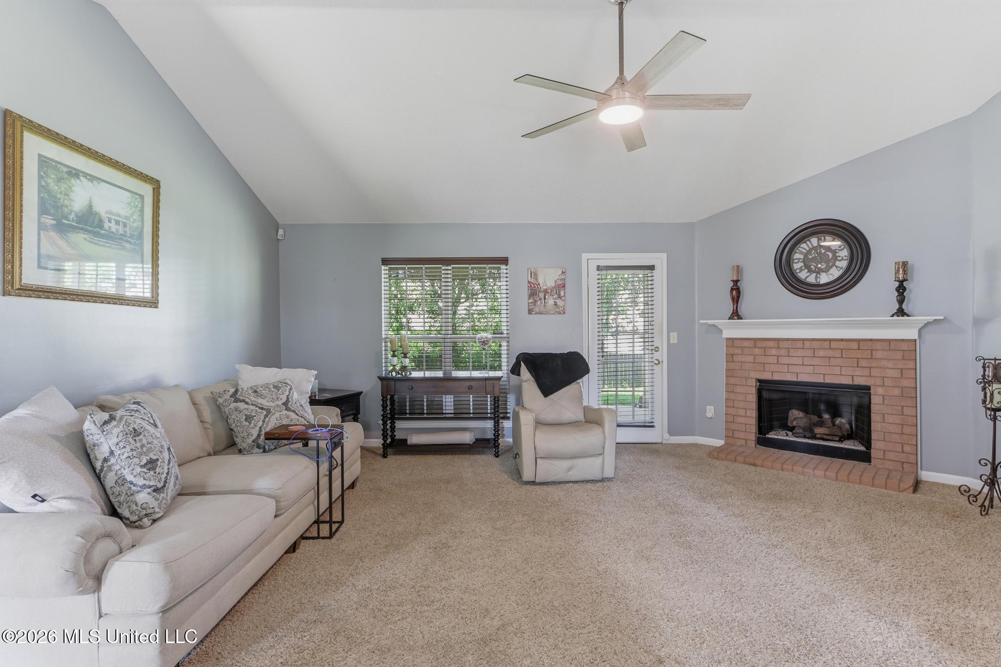 6289 Sandbourne West Olive Branch, MS 38654 - Photo 6 of 43 6289SandbourneEast_07
