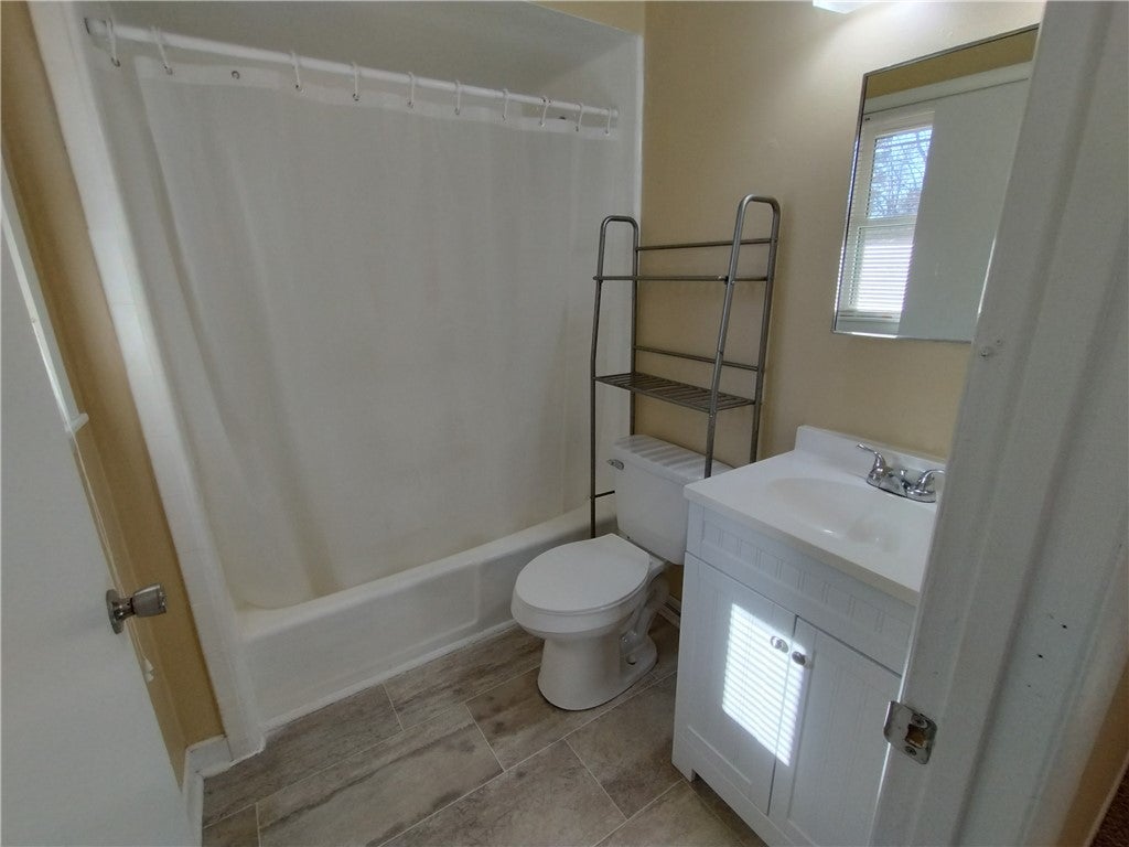 707 Andrews Road Opelika, AL 36801 - Photo 10 of 17 Gallery Image 10