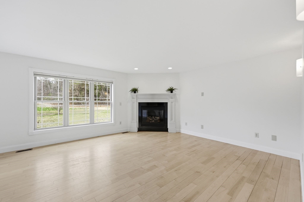 13 Shattuck Road Hadley, MA 01035 - Photo 13 of 41