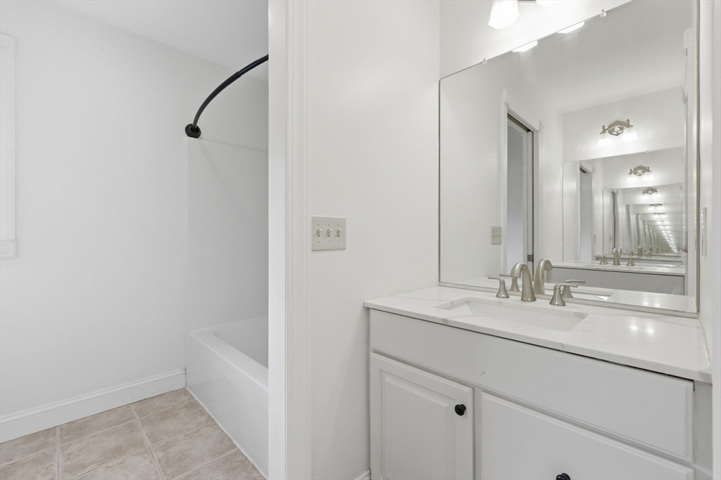 13 Shattuck Road Hadley, MA 01035 - Photo 33 of 41