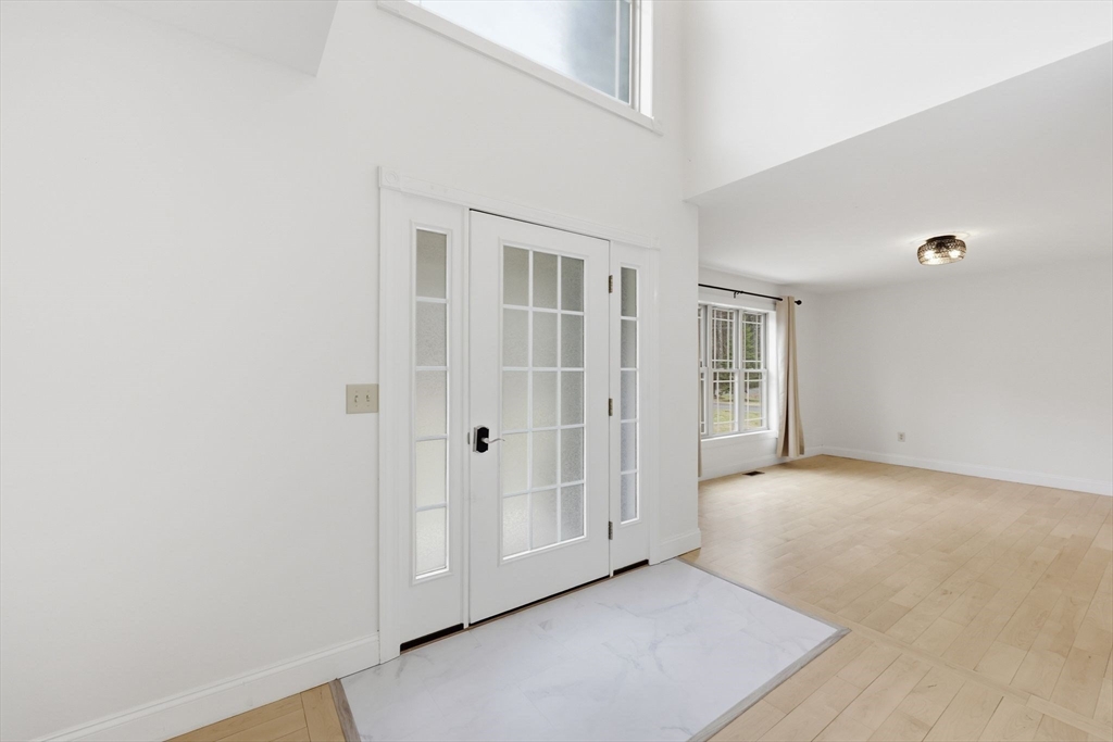 13 Shattuck Road Hadley, MA 01035 - Photo 7 of 41