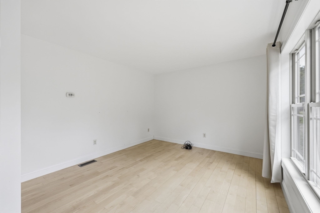 13 Shattuck Road Hadley, MA 01035 - Photo 8 of 41