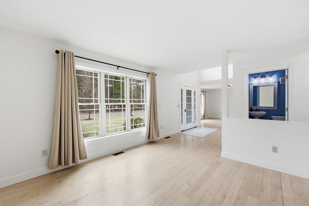 13 Shattuck Road Hadley, MA 01035 - Photo 9 of 41