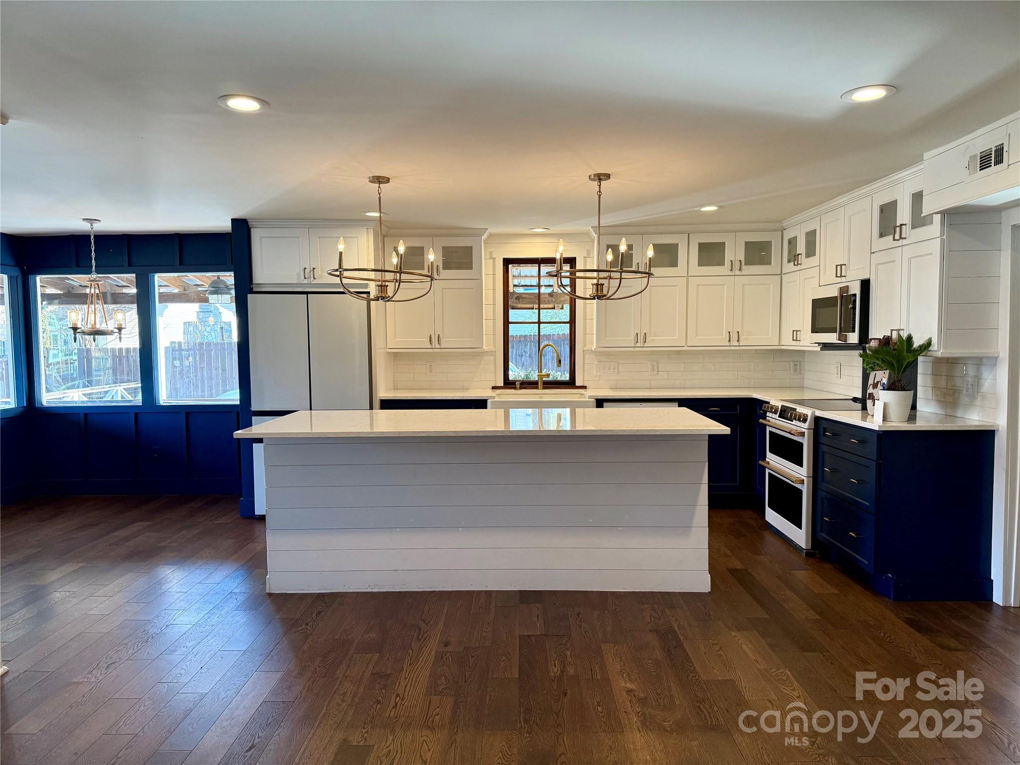 5565 Riverfront Road Clover, SC 29710 - Photo 6 of 8 Gallery Image 6