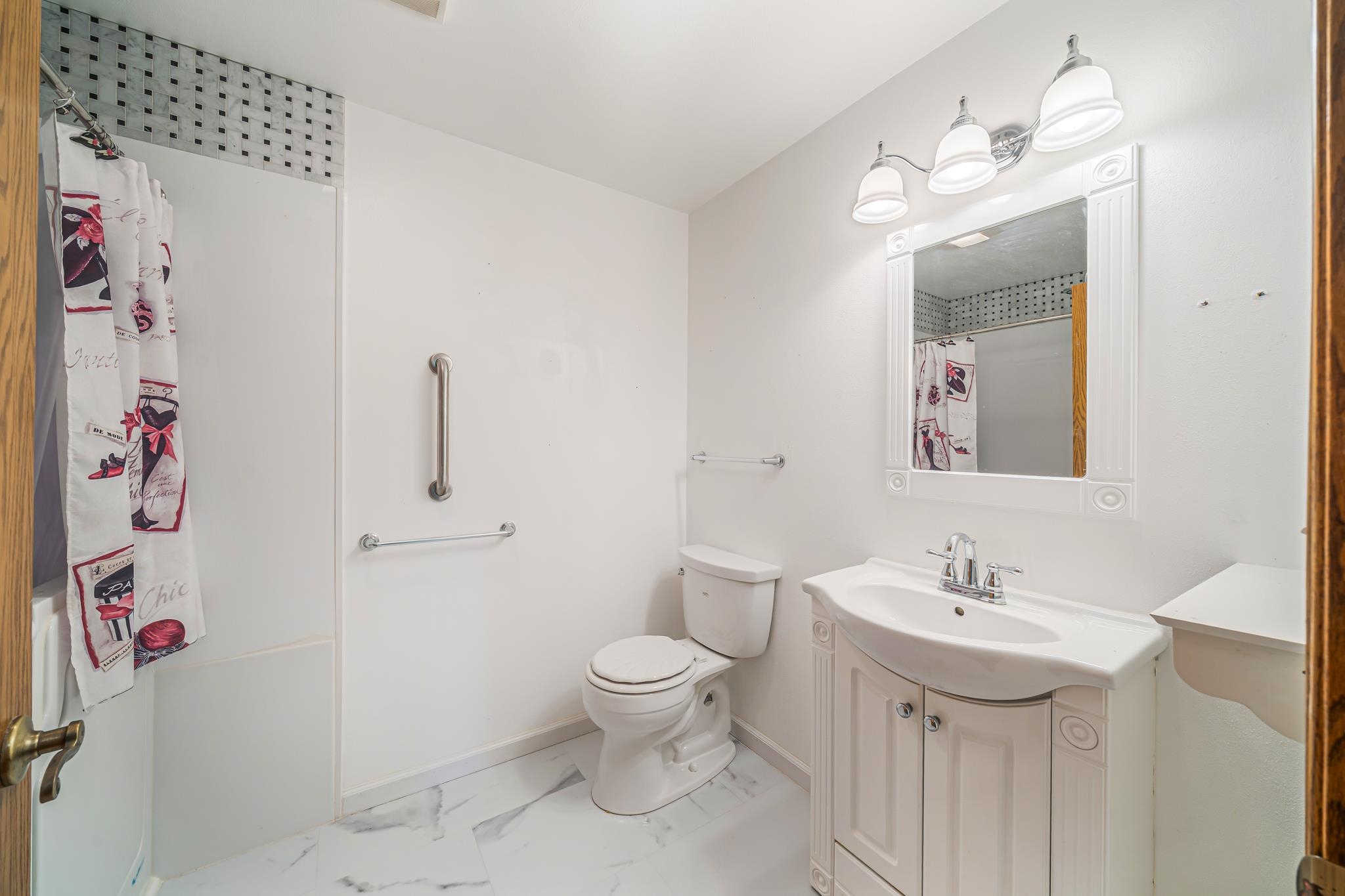 46 Kensington Court Appleton, WI 54915 - Photo 32 of 51