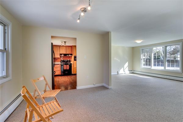 87 Brooks Street Maynard, MA 01754 - Photo 12 of 26 Gallery Image 12