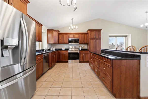 $450,000 | 1801 3rd Avenue Southwest, Buffalo, MN 55313