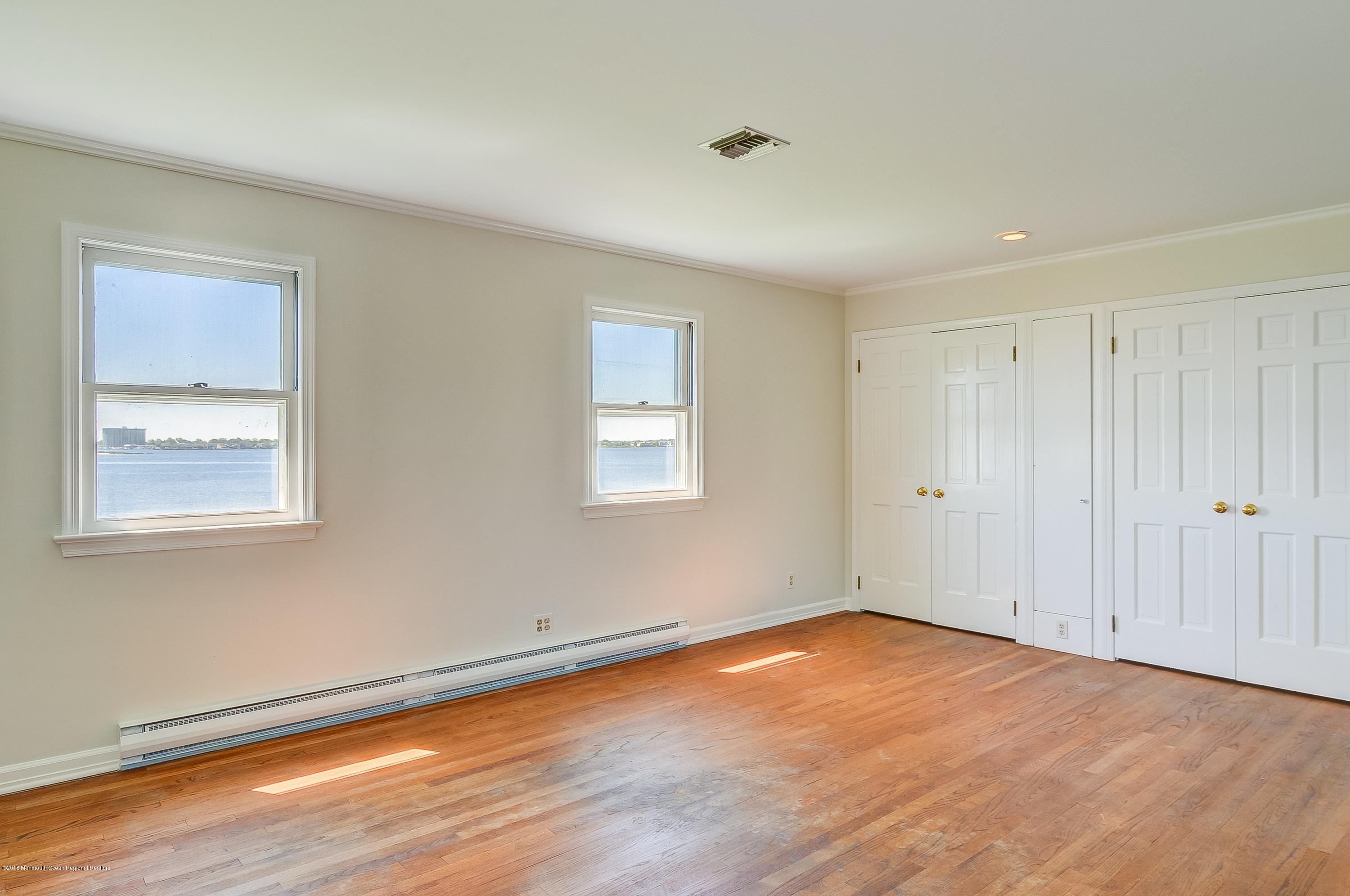 29 Tuxedo Road Rumson, NJ 07760 - Photo 15 of 37 Master Bedroom