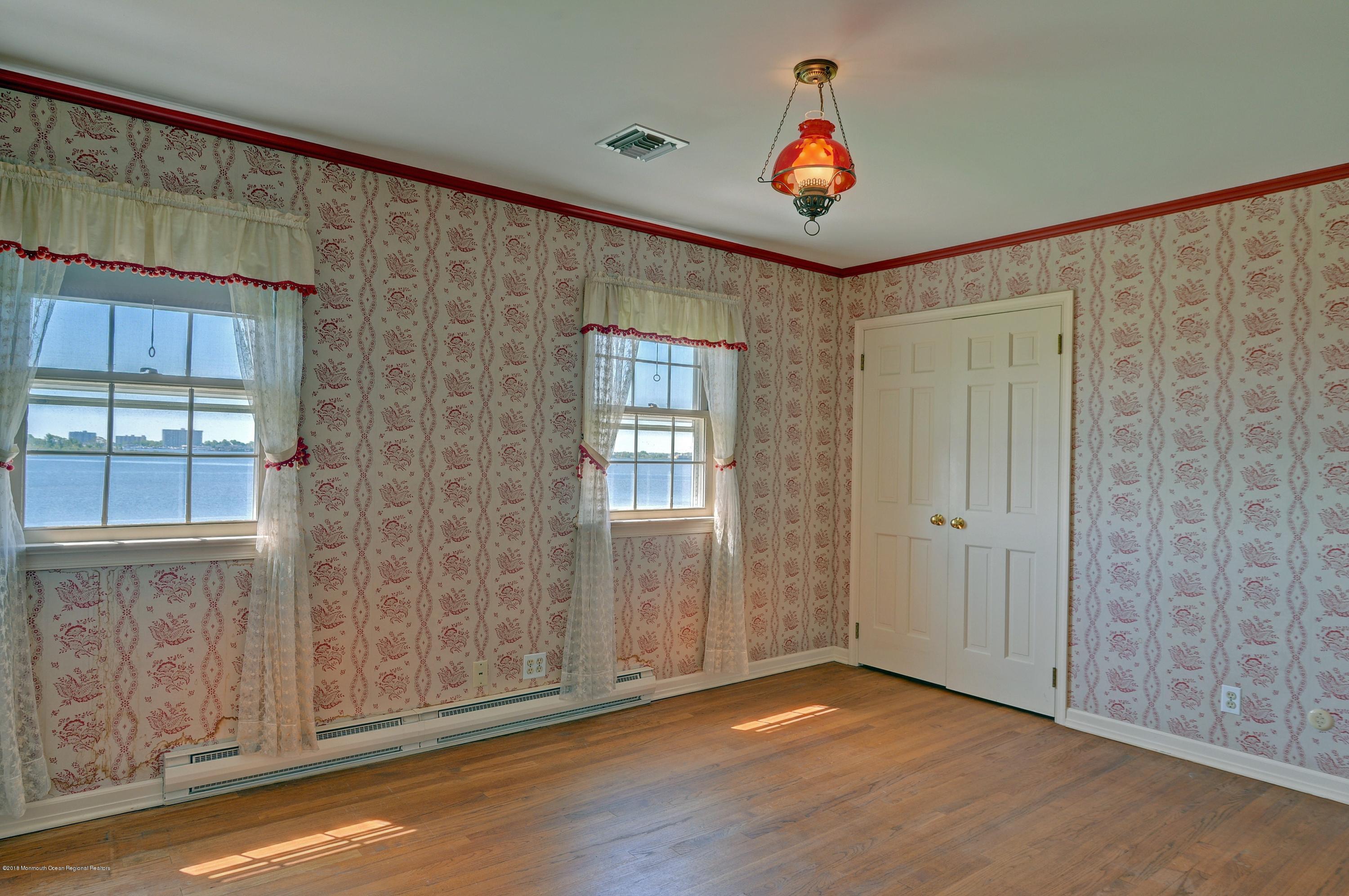 29 Tuxedo Road Rumson, NJ 07760 - Photo 19 of 37 Bedroom