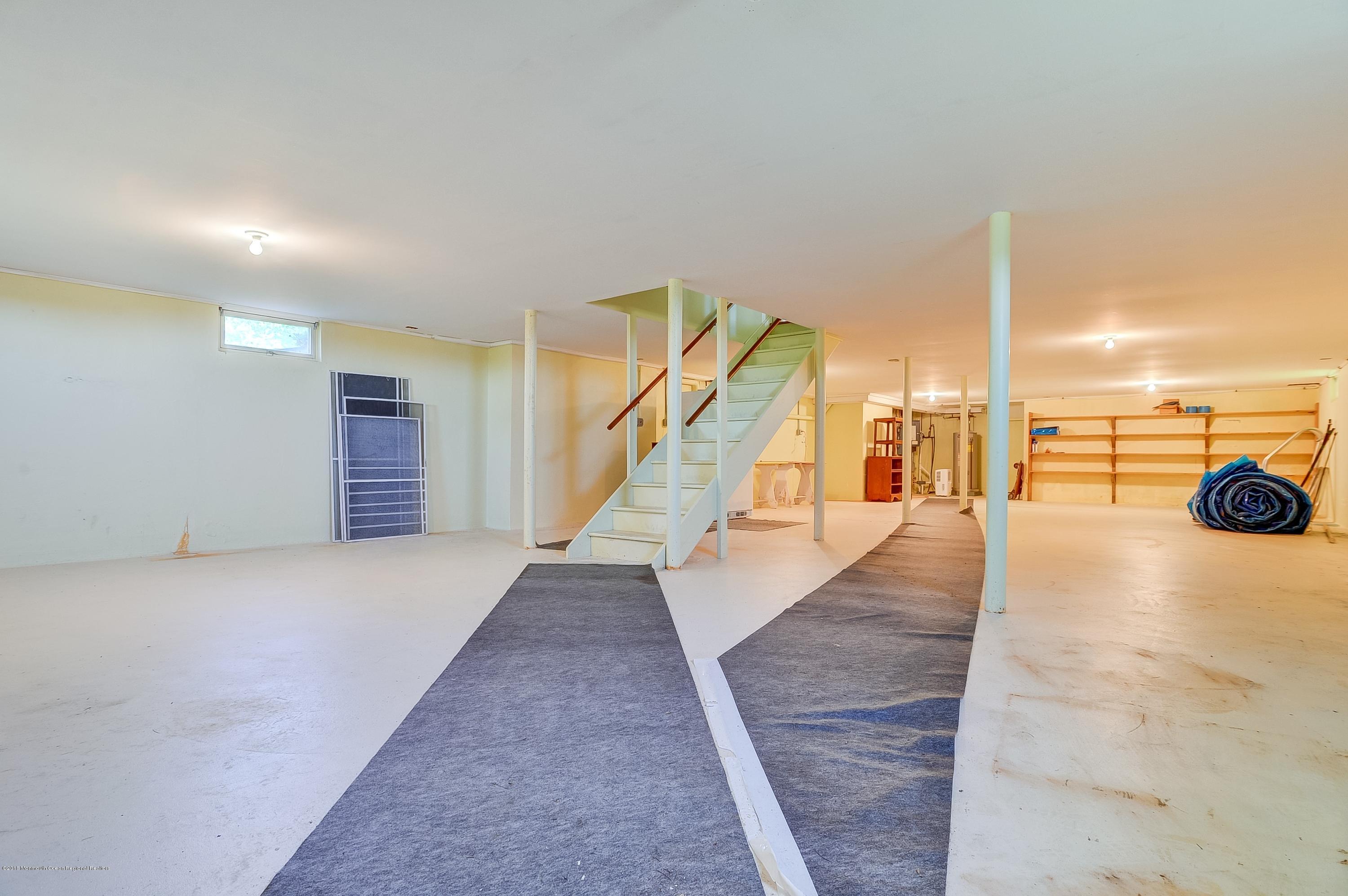 29 Tuxedo Road Rumson, NJ 07760 - Photo 20 of 37 Lower Level