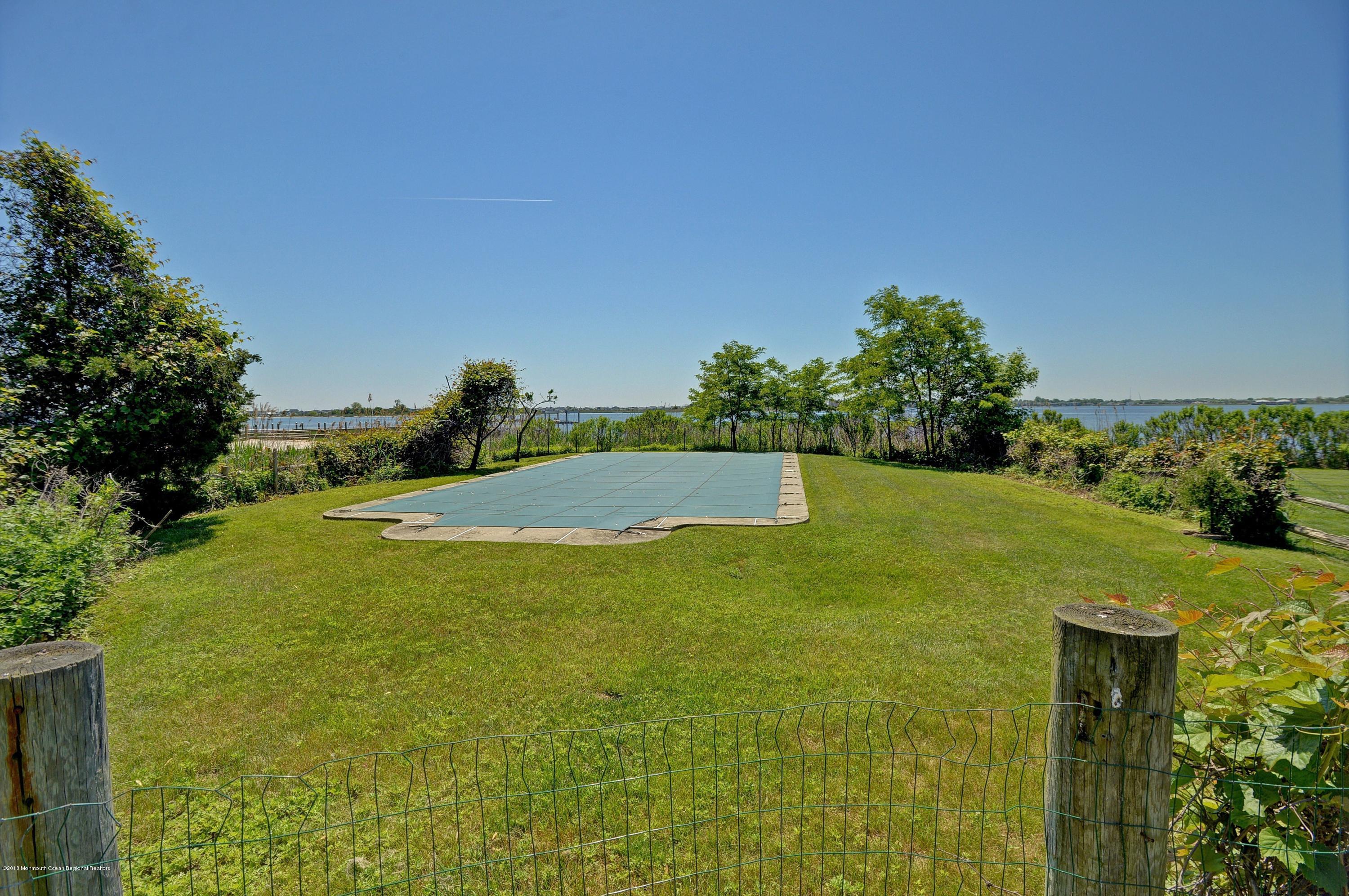 29 Tuxedo Road Rumson, NJ 07760 - Photo 22 of 37 Pool