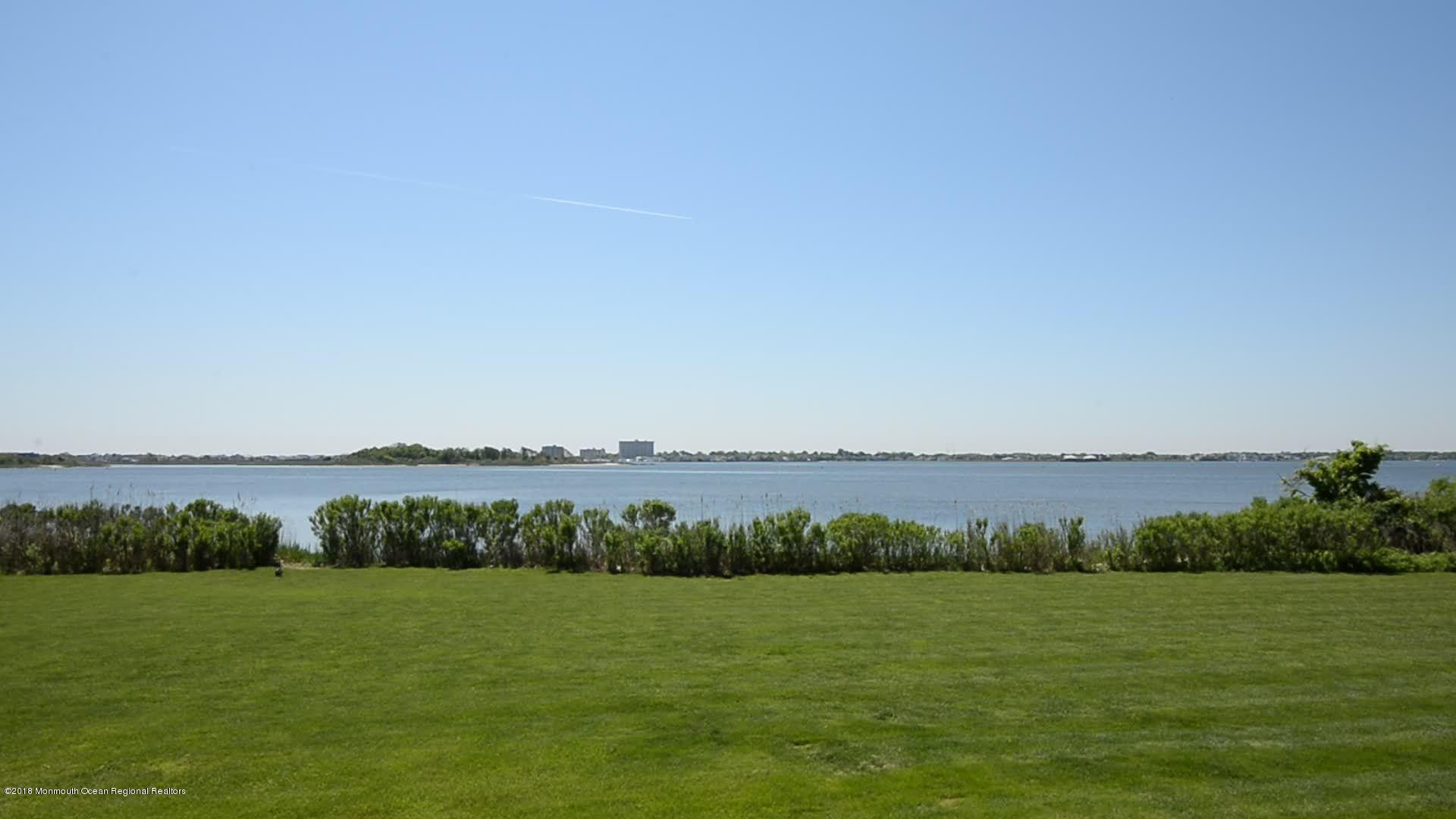 29 Tuxedo Road Rumson, NJ 07760 - Photo 27 of 37 Waterfront