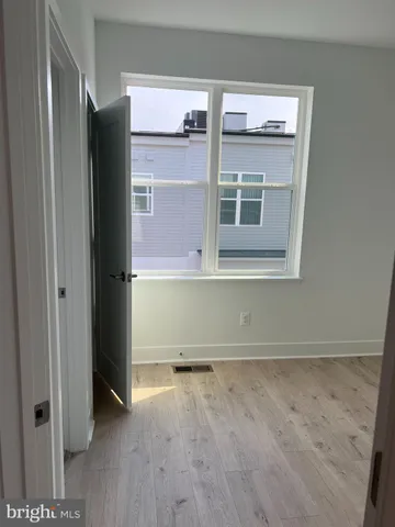 $5,000 | 2139 Tysons Ridgeline Road, Falls Church, VA 22043