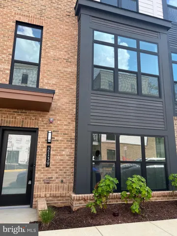 $5,000 | 2139 Tysons Ridgeline Road, Falls Church, VA 22043