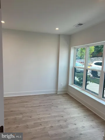 $5,000 | 2139 Tysons Ridgeline Road, Falls Church, VA 22043