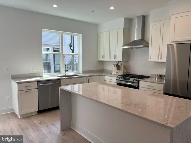 $5,000 | 2139 Tysons Ridgeline Road, Falls Church, VA 22043