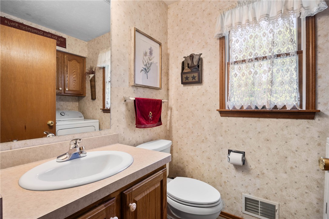 3997 Dean Road Marion, NY 14505 - Photo 19 of 50