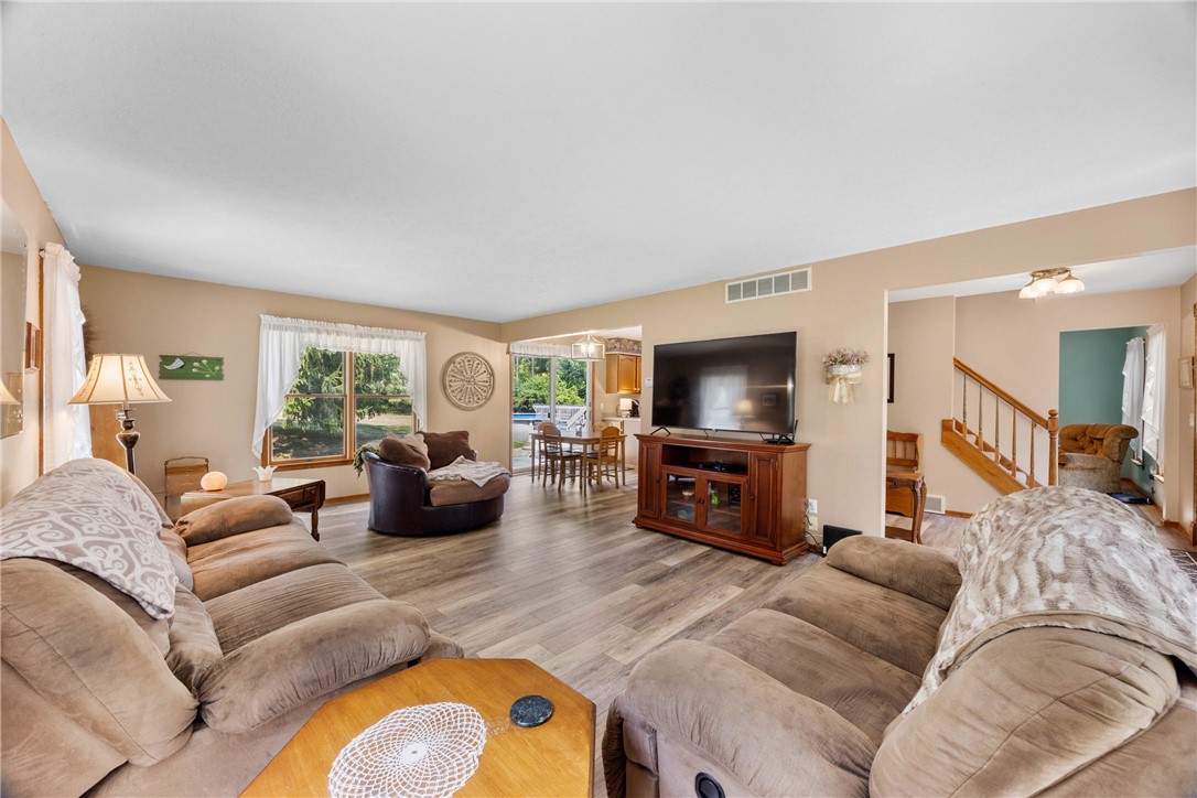 3997 Dean Road Marion, NY 14505 - Photo 7 of 50