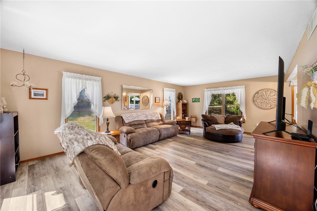 3997 Dean Road Marion, NY 14505 - Photo 8 of 50