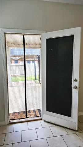 $2,200 | 211 Briar Trace Lane, Richmond, TX 77406