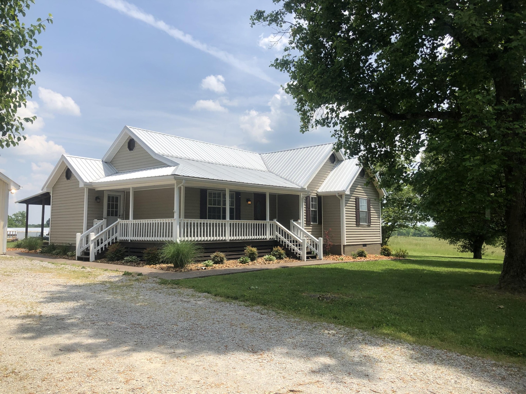109 Bill Cobb Road Jamestown, TN 38556 - Photo 2 of 30 Gallery Image 2