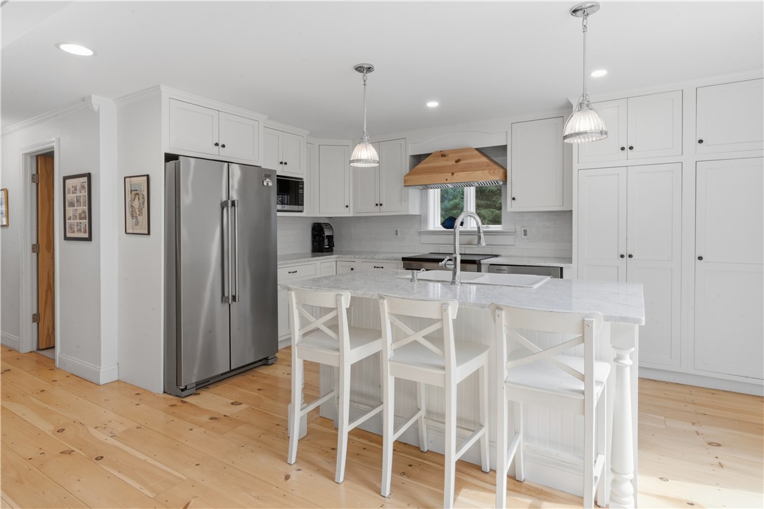 60 Westwind Road South Kingstown, RI 02879 - Photo 2 of 36