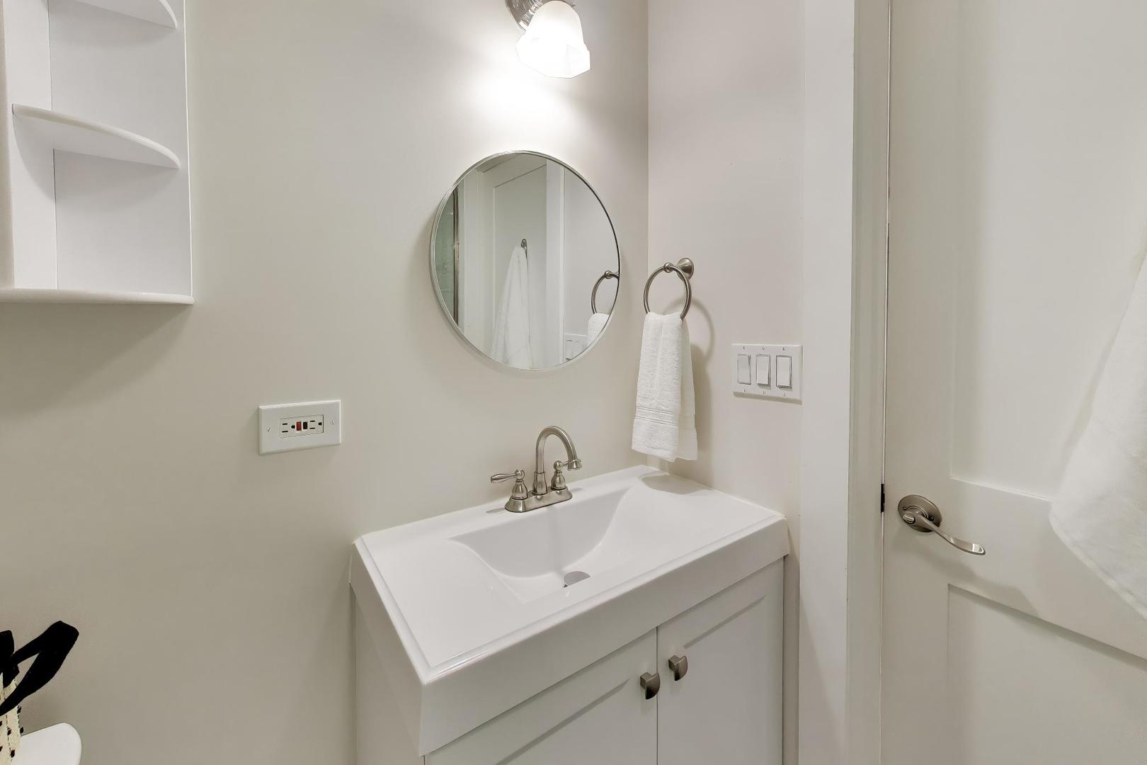 317 Olmsted Road Riverside, IL 60546 - Photo 47 of 58