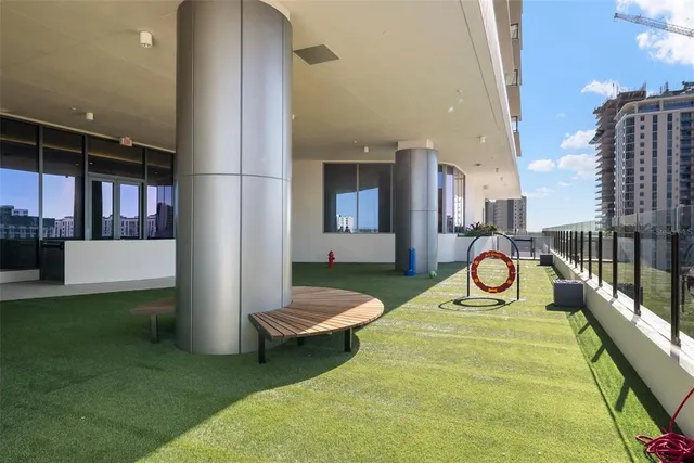 $2,000,000 | 275 1st Avenue South, Unit 1005, St. Petersburg, FL 33701