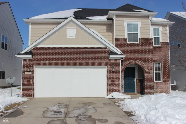 $2,200 | 5784 Pebblebrooke Road, Whitestown, IN 46075