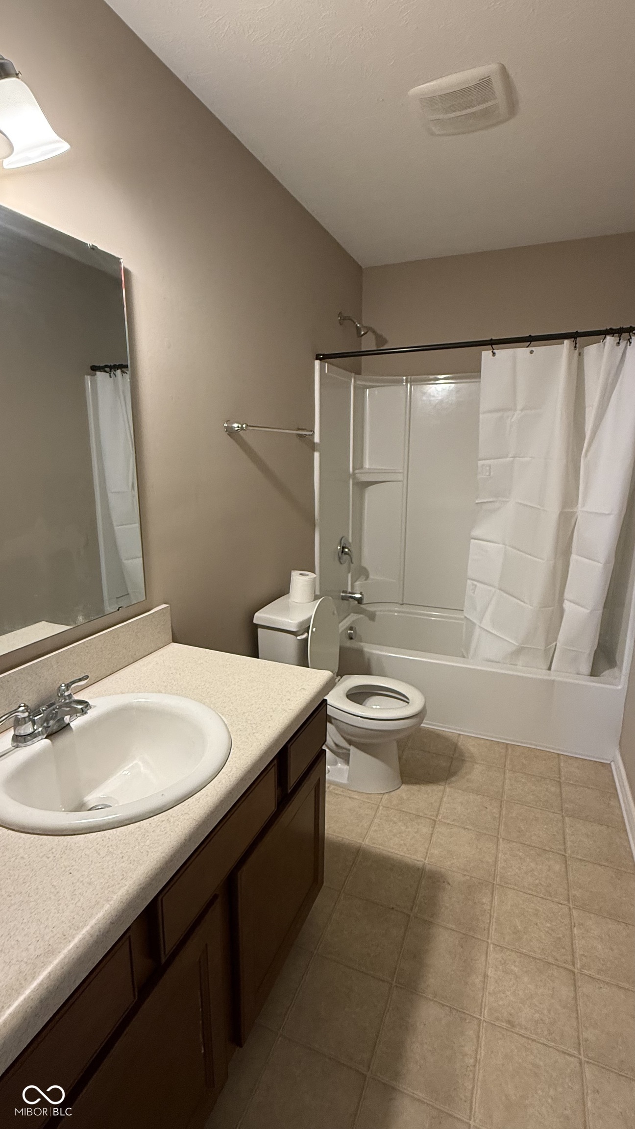 5784 Pebblebrooke Road Whitestown, IN 46075 - Photo 15 of 23