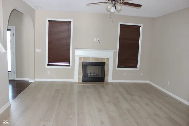 $2,200 | 5784 Pebblebrooke Road, Whitestown, IN 46075