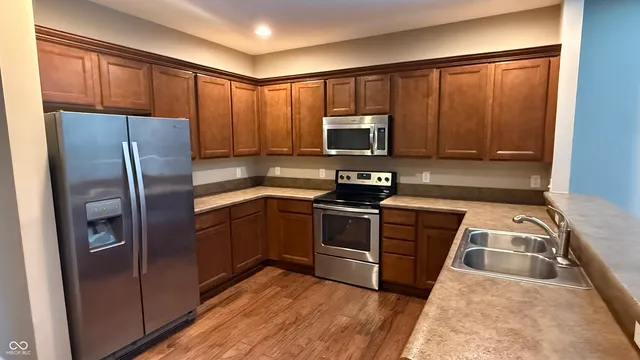 $2,200 | 5784 Pebblebrooke Road, Whitestown, IN 46075