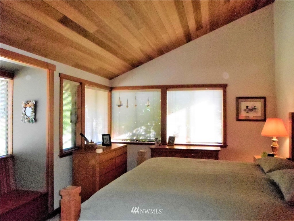 349 Tralnes Road Lopez Island, WA 98261 - Photo 15 of 25