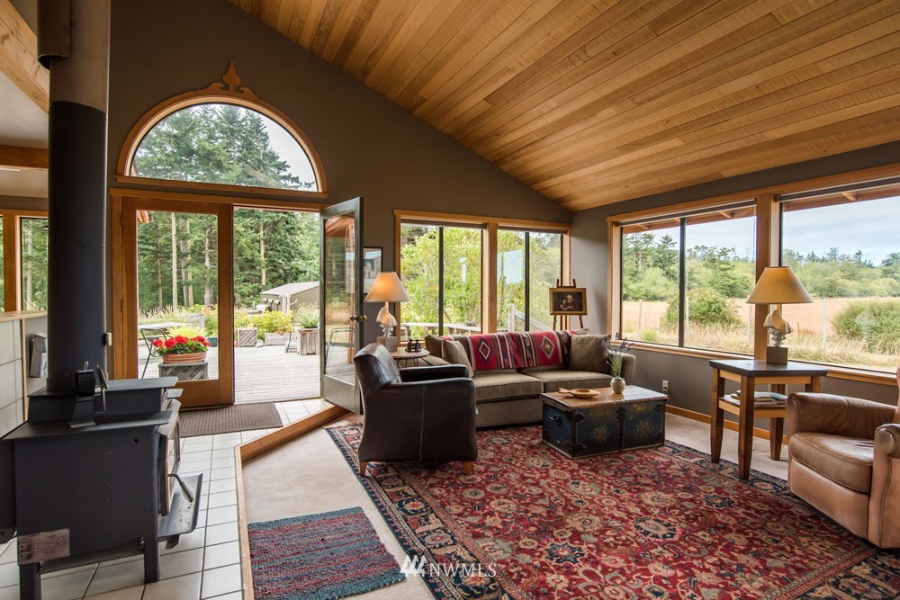 349 Tralnes Road Lopez Island, WA 98261 - Photo 4 of 25