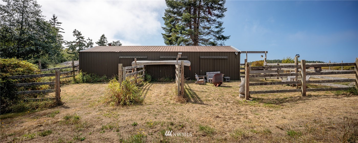 349 Tralnes Road Lopez Island, WA 98261 - Photo 6 of 25