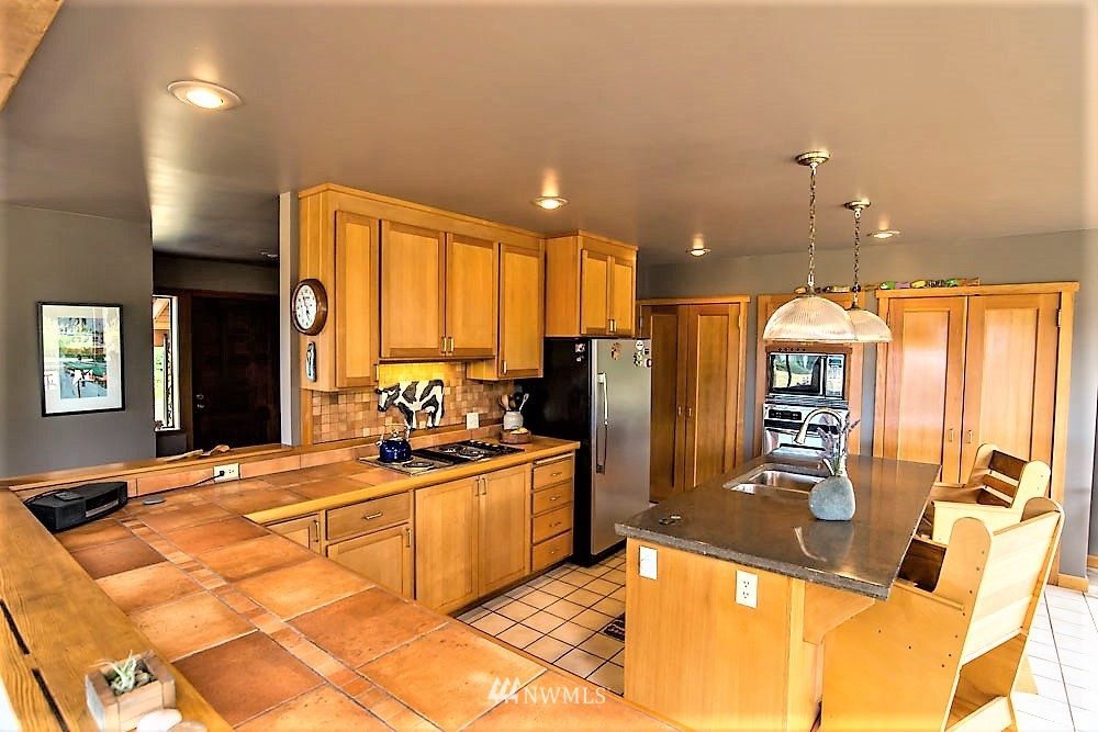 349 Tralnes Road Lopez Island, WA 98261 - Photo 8 of 25
