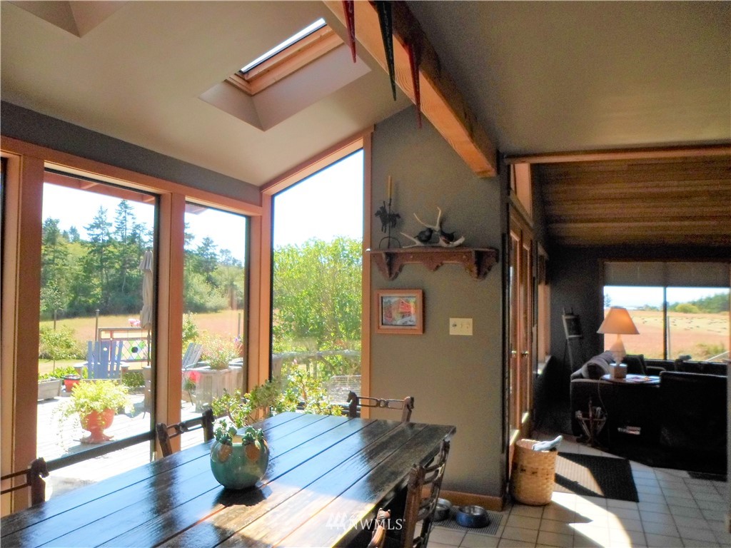 349 Tralnes Road Lopez Island, WA 98261 - Photo 10 of 25