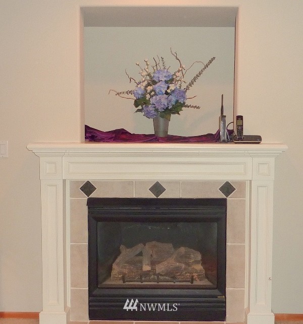 9412 Northeast 174th Place Bothell, WA 98011 - Photo 6 of 24