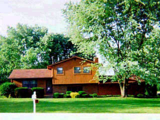 2945 West Case Road Columbus, OH 43235 - Photo 1 of 1