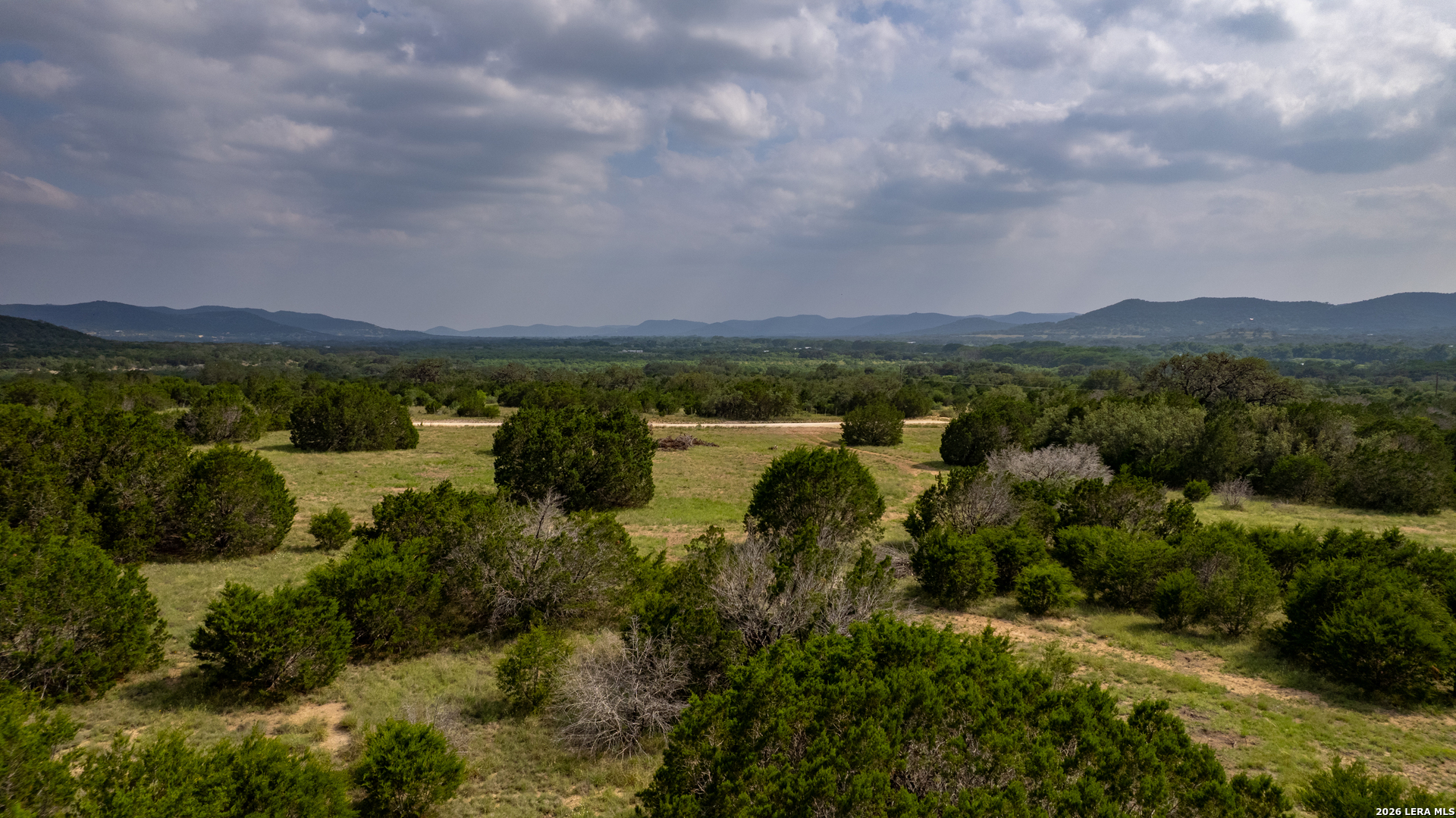 3154 Little Dry Frio Road Rio Frio, TX 78879 - Photo 4 of 36