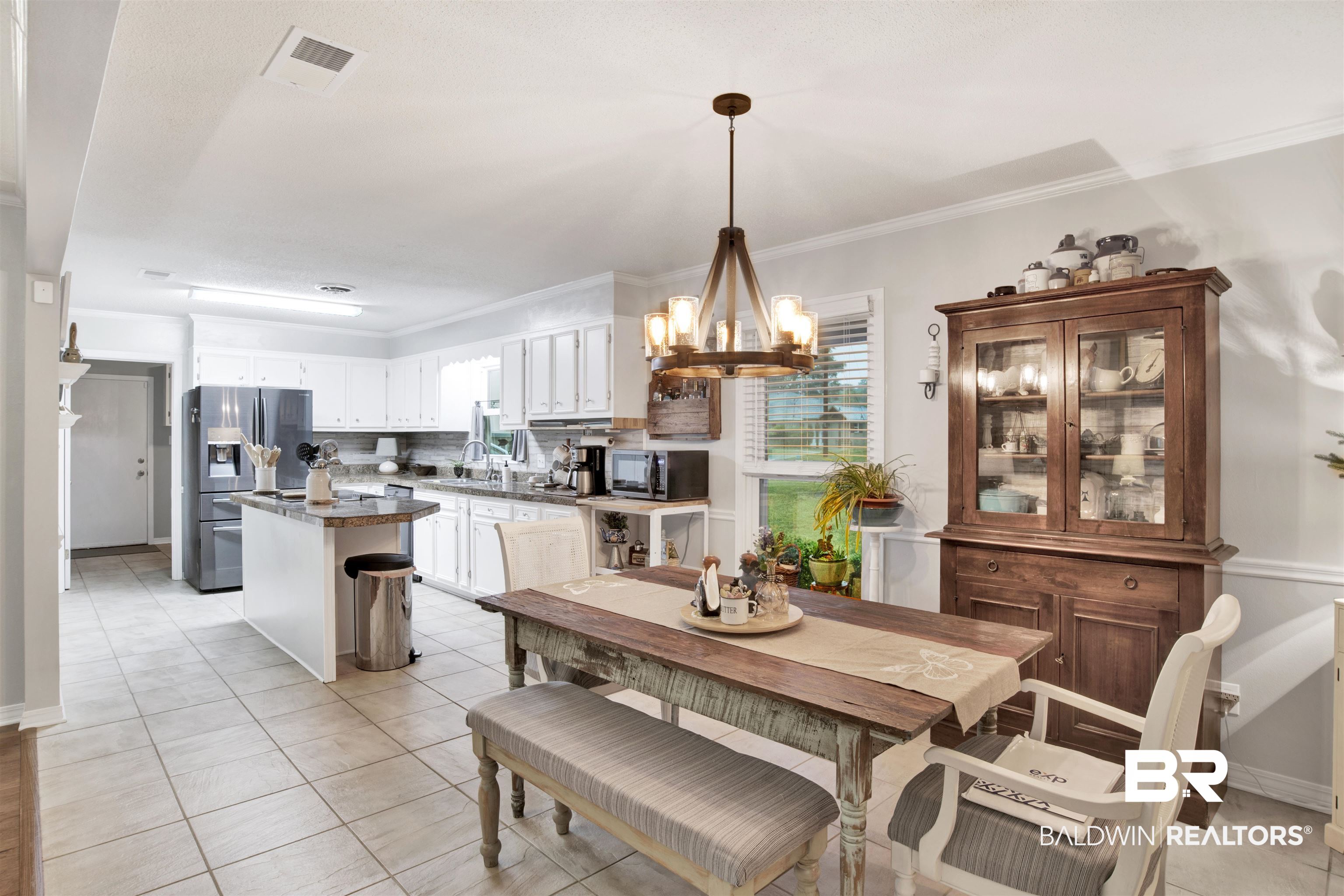 8461 Placid Drive Mobile, AL 36695 - Photo 13 of 47 Dining Room