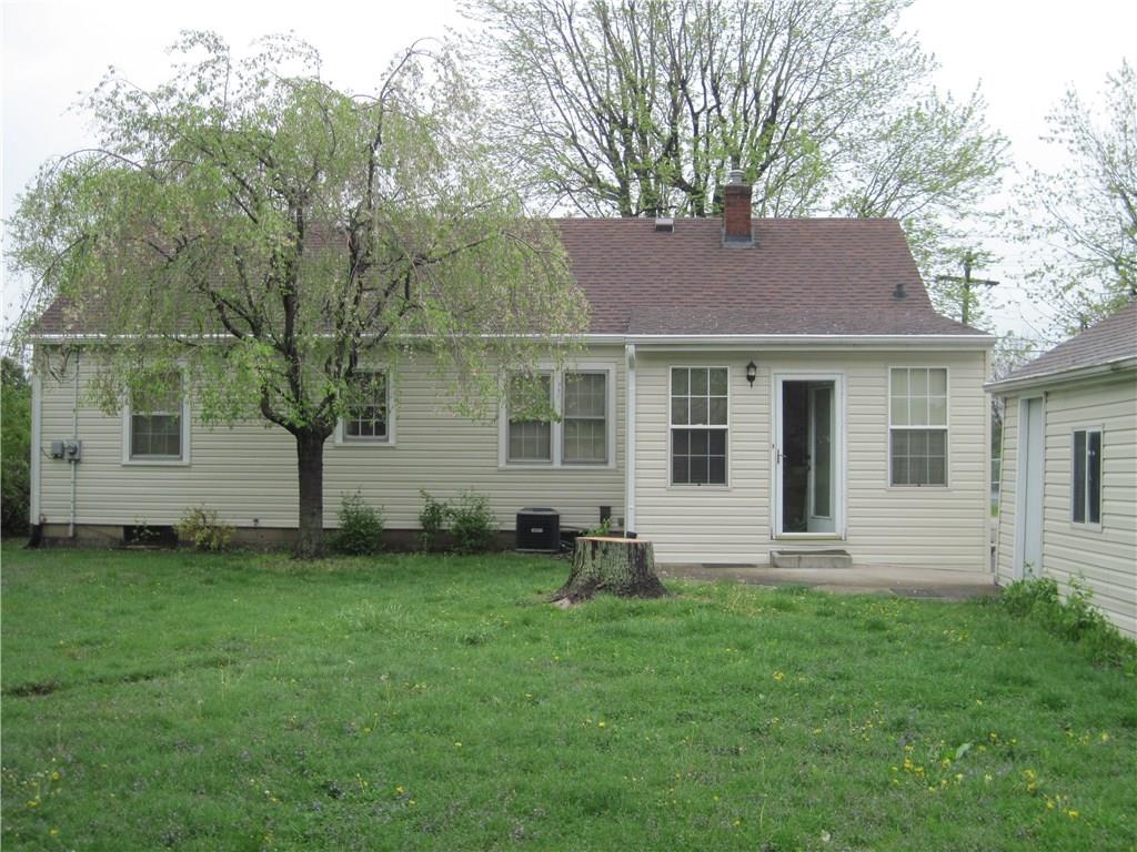 12 Burbank Road Indianapolis, IN 46219 - Photo 2 of 11 Gallery Image 2