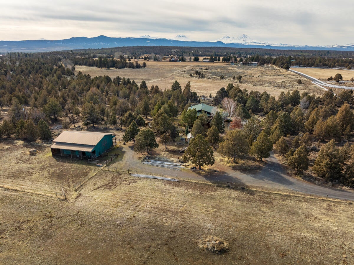 64975 Allen Road Bend, OR 97703 - Photo 75 of 84 64975 Allen Rd_MLS_1167