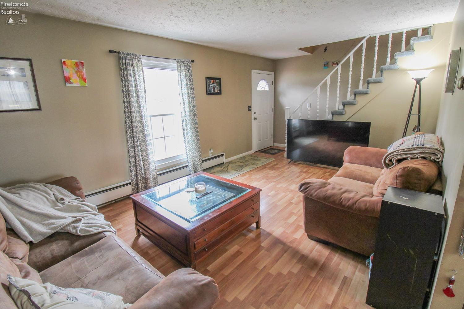3001 Huron Avery Road Huron, OH 44839 - Photo 4 of 39 Gallery Image 4