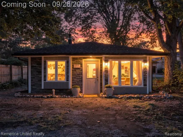 $215,000 | 1516 Paramount Street, Novi, MI 48377