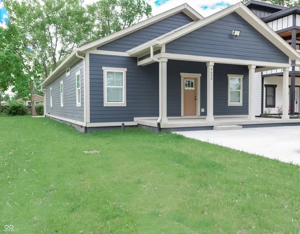 $320,000 | 4625 West Naomi Street, Indianapolis, IN 46241