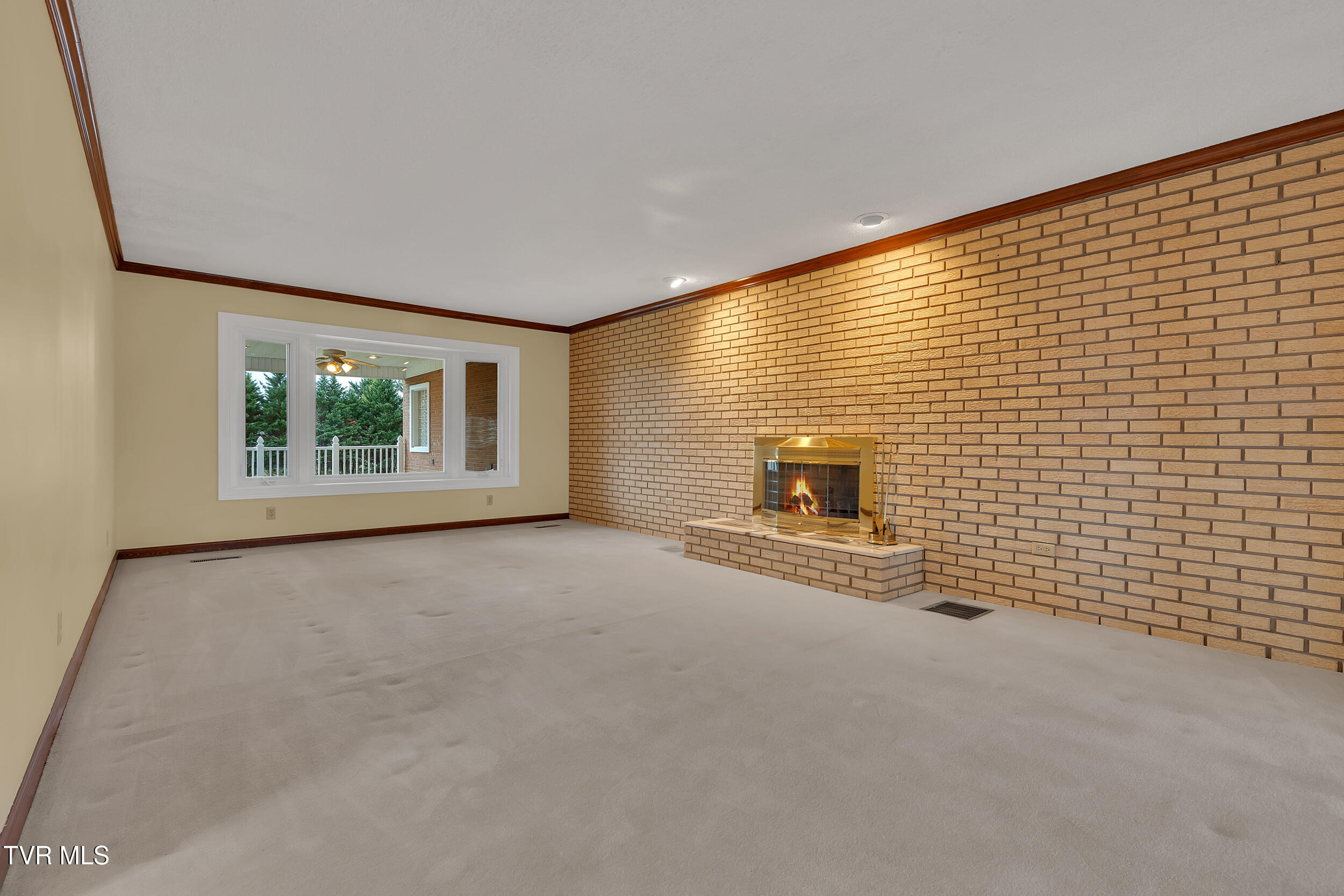 1620 Erwin Highway Greeneville, TN 37745 - Photo 14 of 60 10_21