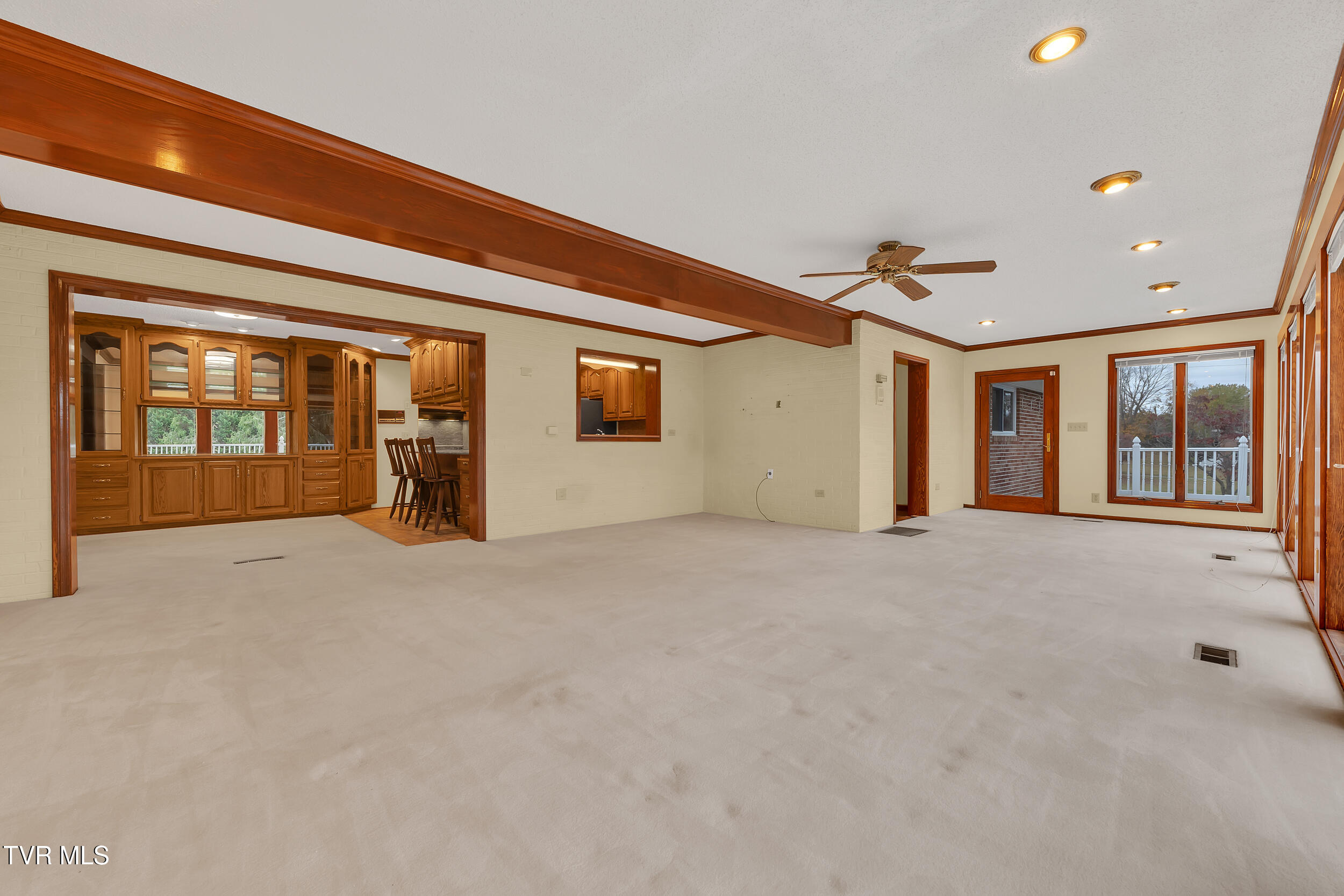 1620 Erwin Highway Greeneville, TN 37745 - Photo 18 of 60 21_32