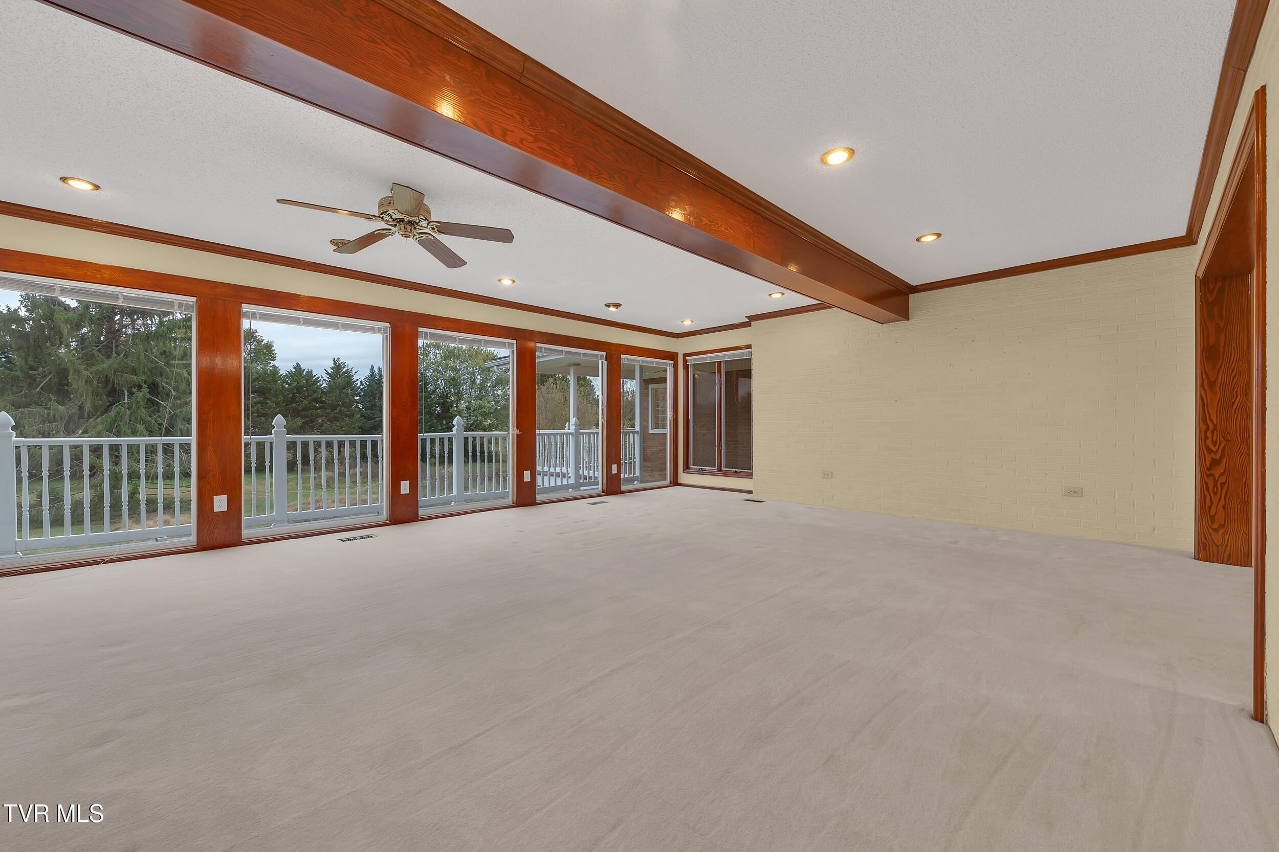 1620 Erwin Highway Greeneville, TN 37745 - Photo 20 of 60 20_31
