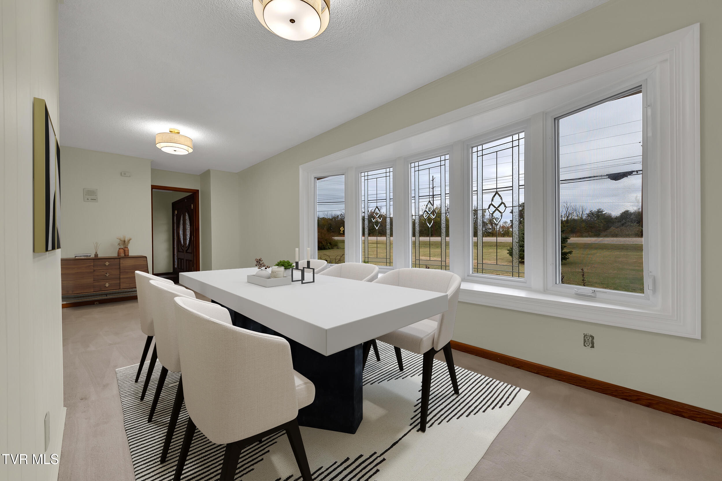1620 Erwin Highway Greeneville, TN 37745 - Photo 9 of 60 25_36-TRADITIONAL_DINING_KITCHEN_002